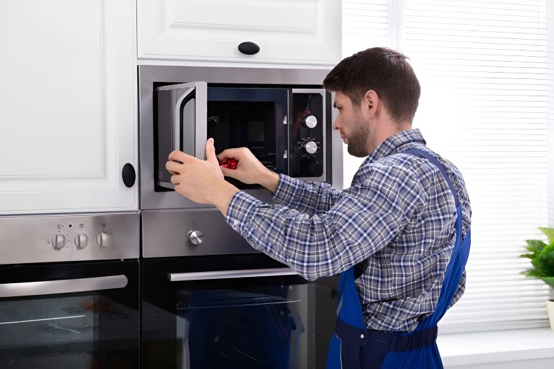 Buld-in Microwave Repair in Santa Rosa